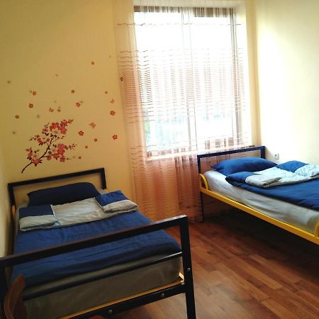 Shat Lav Hostel Jereván Kültér fotó