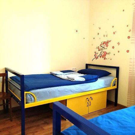 Shat Lav Hostel Jereván Kültér fotó
