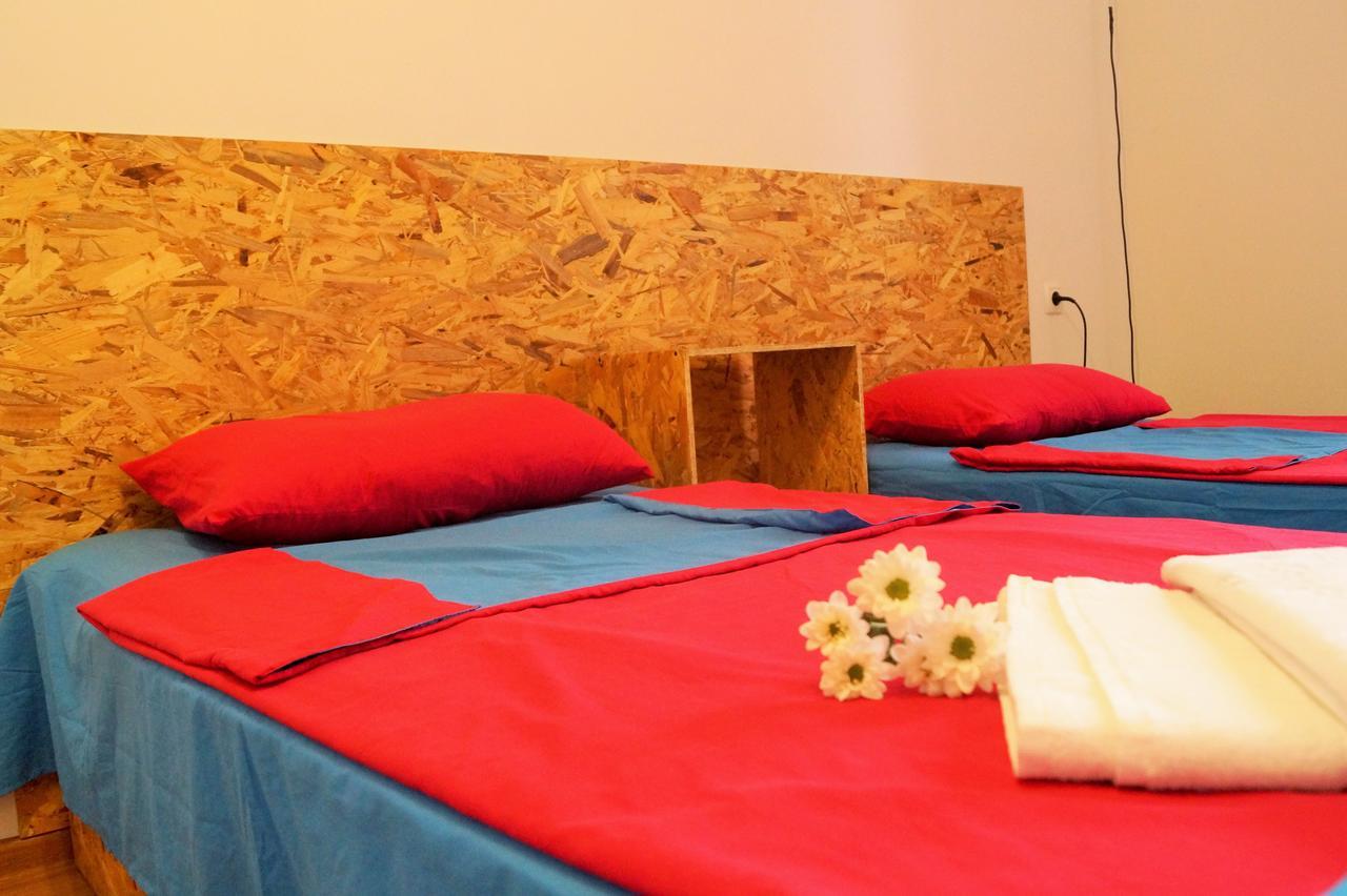 Shat Lav Hostel Jereván Kültér fotó