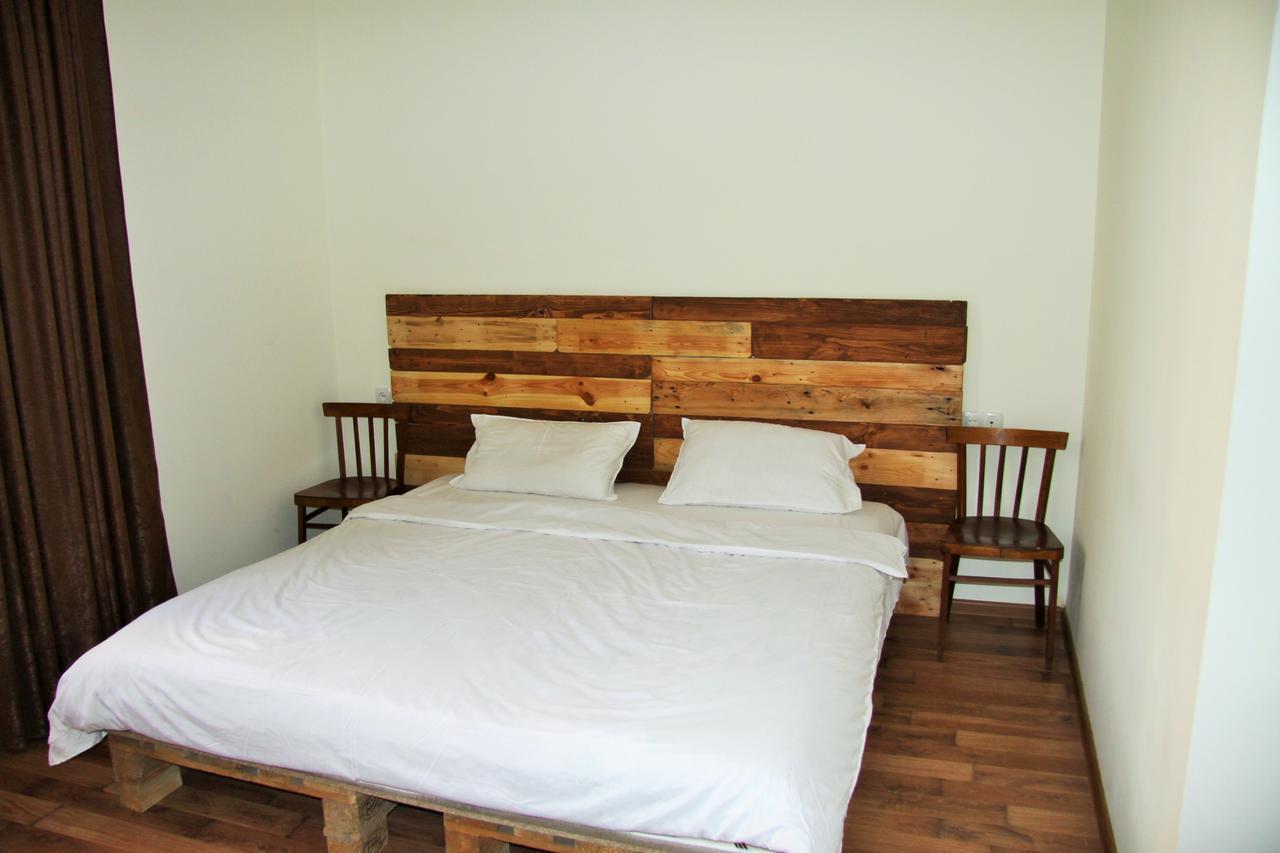 Shat Lav Hostel Jereván Kültér fotó