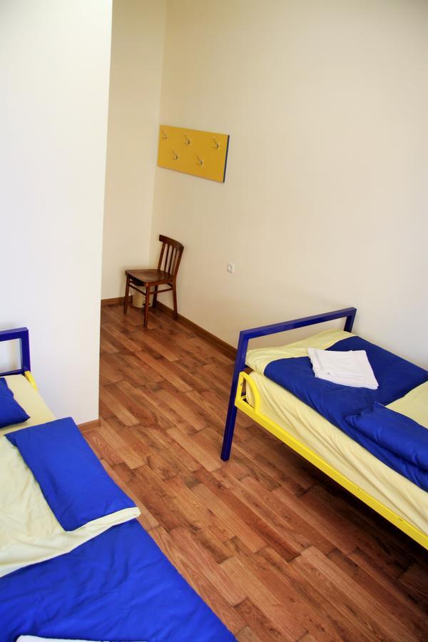 Shat Lav Hostel Jereván Kültér fotó