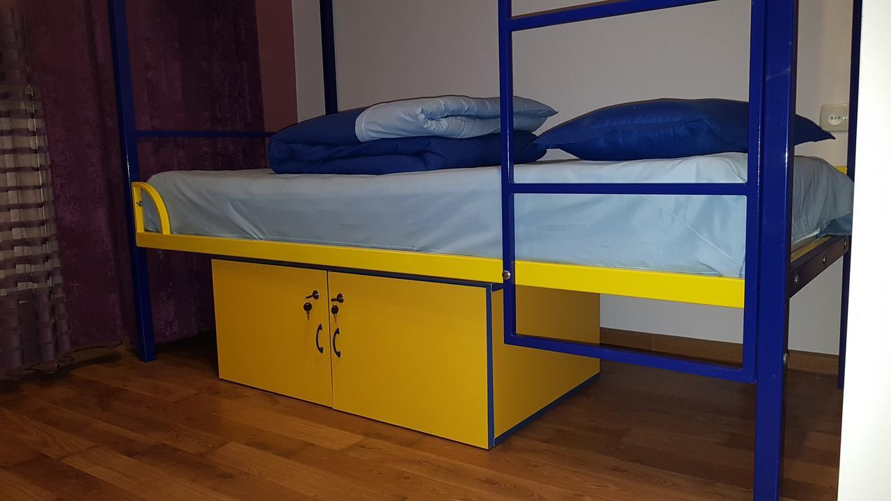 Shat Lav Hostel Jereván Kültér fotó