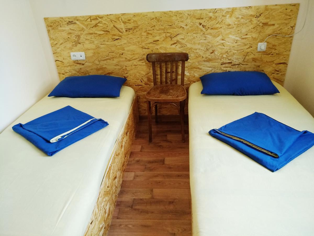 Shat Lav Hostel Jereván Kültér fotó