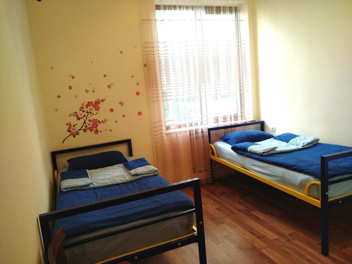 Shat Lav Hostel Jereván Kültér fotó